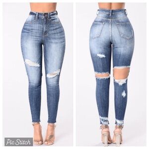 High Waisted Distressed Jeans